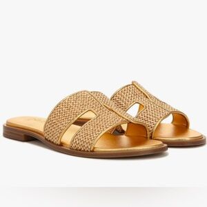 NATURALIZER Women Fame Sandal color gold slides size 7
